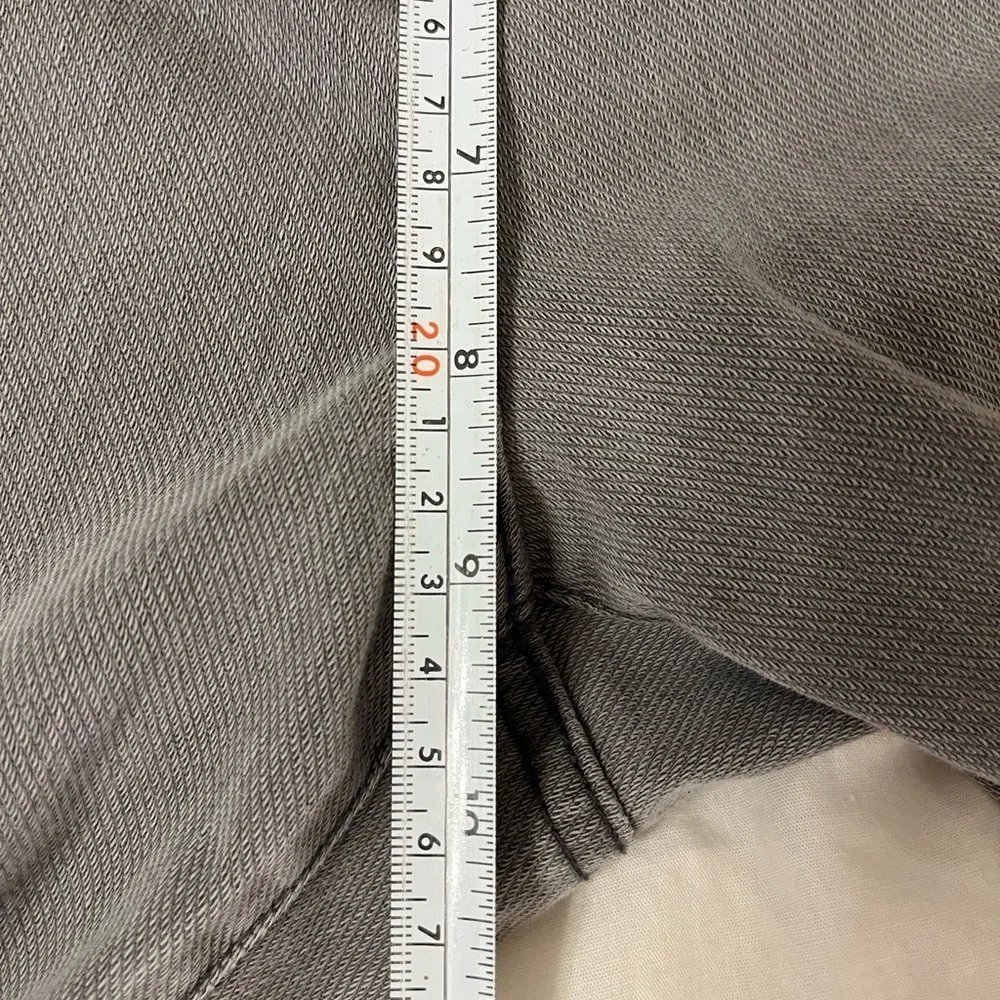 J. McLaughlin Women's Gray Washed Straight Leg Jeans Size Medium or 6/8
